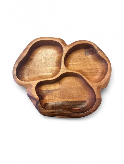 El Yapımı 3 Bölmeli Ahşap Servis Tabağı – Doğal Doku ve Şık Sunum