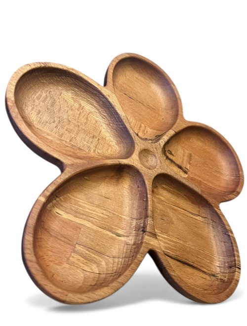 5 Bölmeli Masif Kayın Ahşap Çerezlik & Sunumluk – 24x24 cm | Doğal ve El Yapımı 5 Bölmeli Masif Kayın Ahşap Çerezlik & Sunumluk – 24x24 cm | Doğal ve El Yapımı