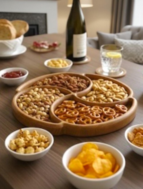 Doğal Kayın Ahşap 4 Bölmeli Sunumluk Tabak – 23,5 cm Çap | Çerezlik & Kahvaltılık Servis Tabağı Doğal Kayın Ahşap 4 Bölmeli Sunumluk Tabak – 23,5 cm Çap | Çerezlik & Kahvaltılık Servis Tabağı